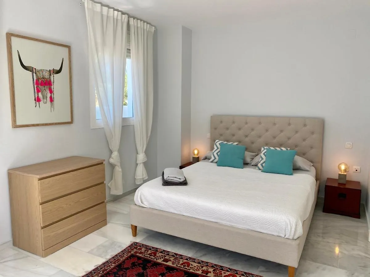 מארבלה Ab Properties - Chic Duplex Penthouse - Puerto Banus - Golden Mile- Los Naranjos דירה
